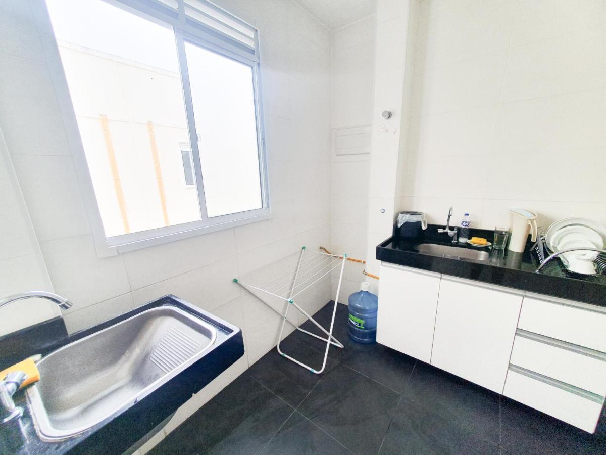 Апартаменты Apartamento Perto Da Praia E Do Aeroporto Лауру-ди-Фрейтас Экстерьер фото